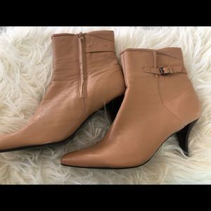 Camel colored, Nine West Bootie, Natural Leather